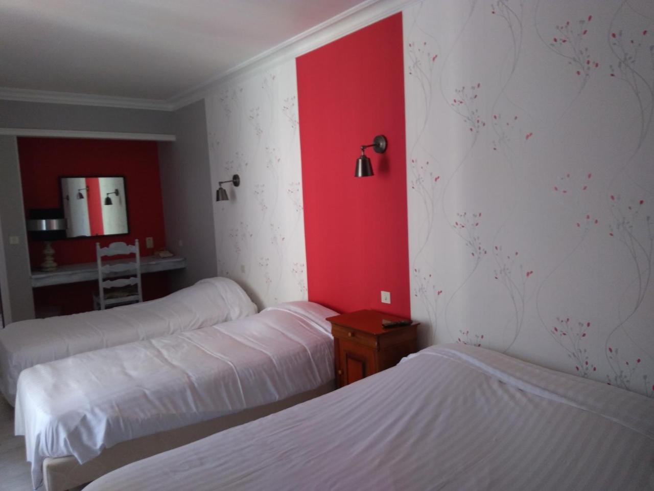 Hotel Central Chaunay Eksteriør billede